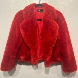 Faux fur jacket❤️